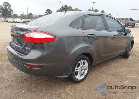 2018 Ford Fiesta Se из США, поврежденный, VIN 3FADP4BJ8JM132311